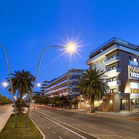 Hotel Maja Pescara Esterno foto